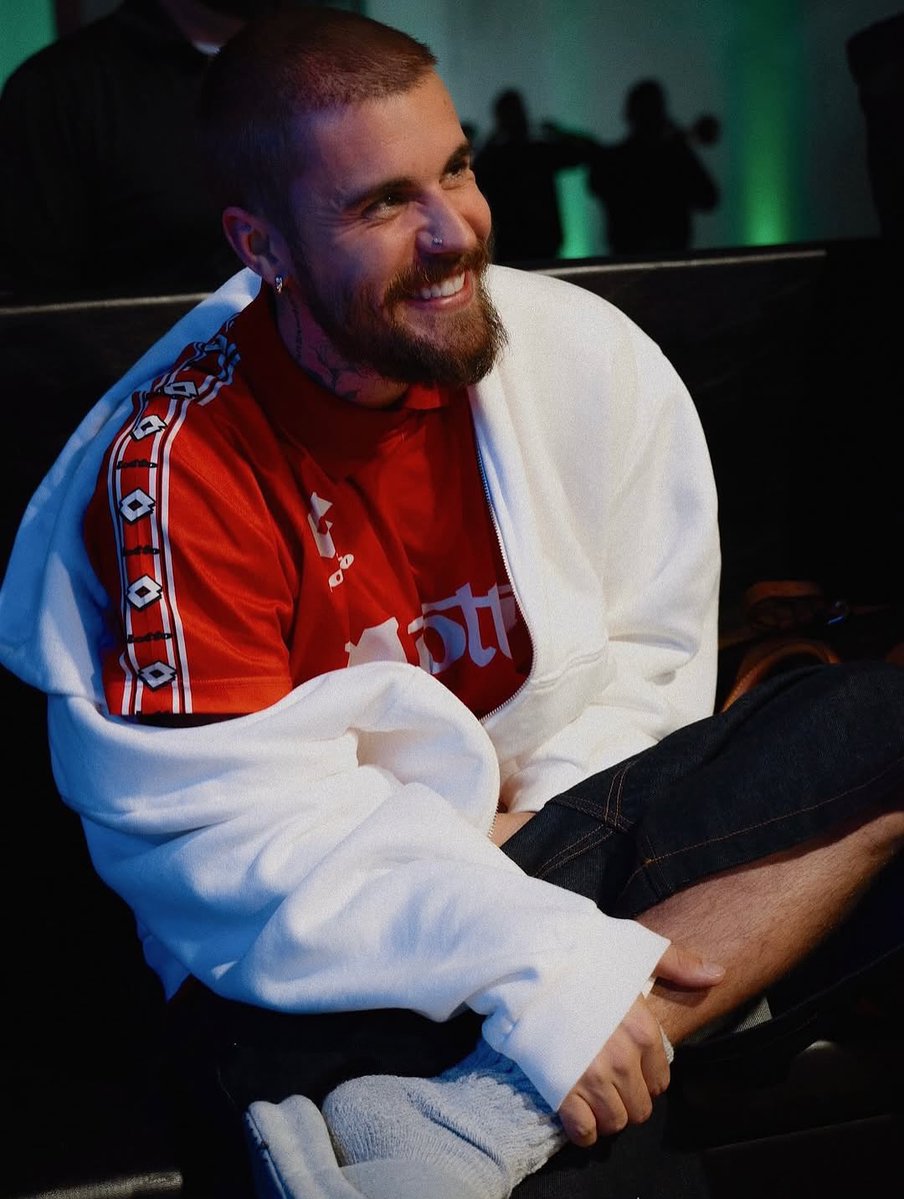 justindrewfiles's tweet image. .@justinbieber has surpassed 100 million monthly listeners on Spotify for the third time! 

Current - 100,039,118
Peak - 104,411,890