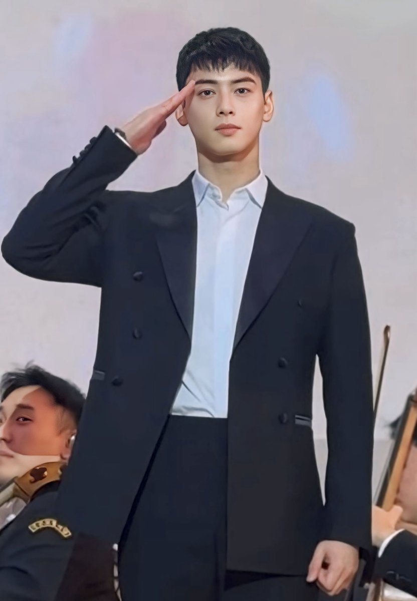 Xiaoying_Eng's tweet photo. ✨🫡🪖20251118✨

#차은우 #CHAEUNWOO https://t.co/AH8fwe9ZSi
