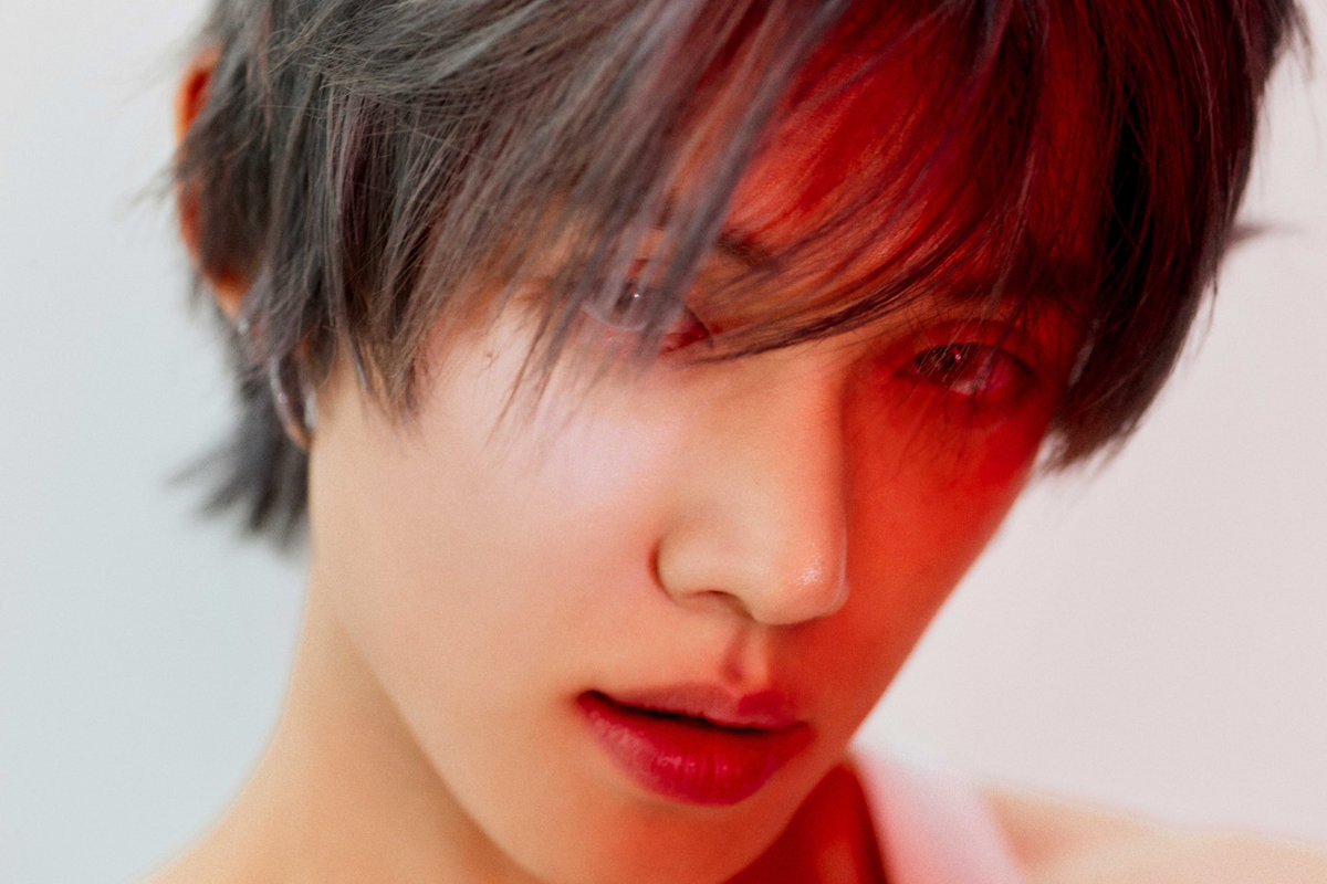 지금 연준에게는 레퍼런스가 필요없다. 연준이 ‘NO LABELS: PART 01’로 보여준 것

YEONJUN doesn’t need any references right now
billboard.co.kr/editorial/revi…

#연준 #NoLabels #YEONJUN #TXT #billboard200 #빌보드코리아