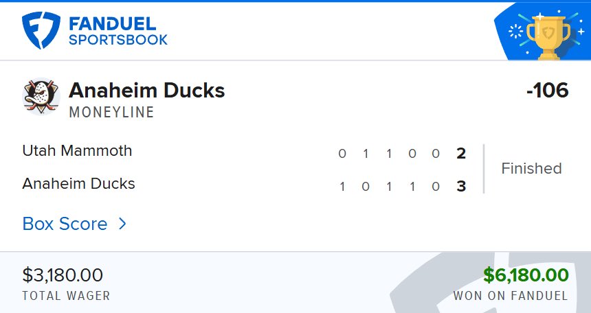 Sending Full Card to 80 who LIKE 👇🏻

Bulls +13.5 -108 5U ✅
Ducks ML -106 3U ✅
Cruz Hewitt ML -110 3U ✅
Charleston -6.5 -115 5U 👎

+$5,250 to start the week 📈

Massive day loading… 🚀