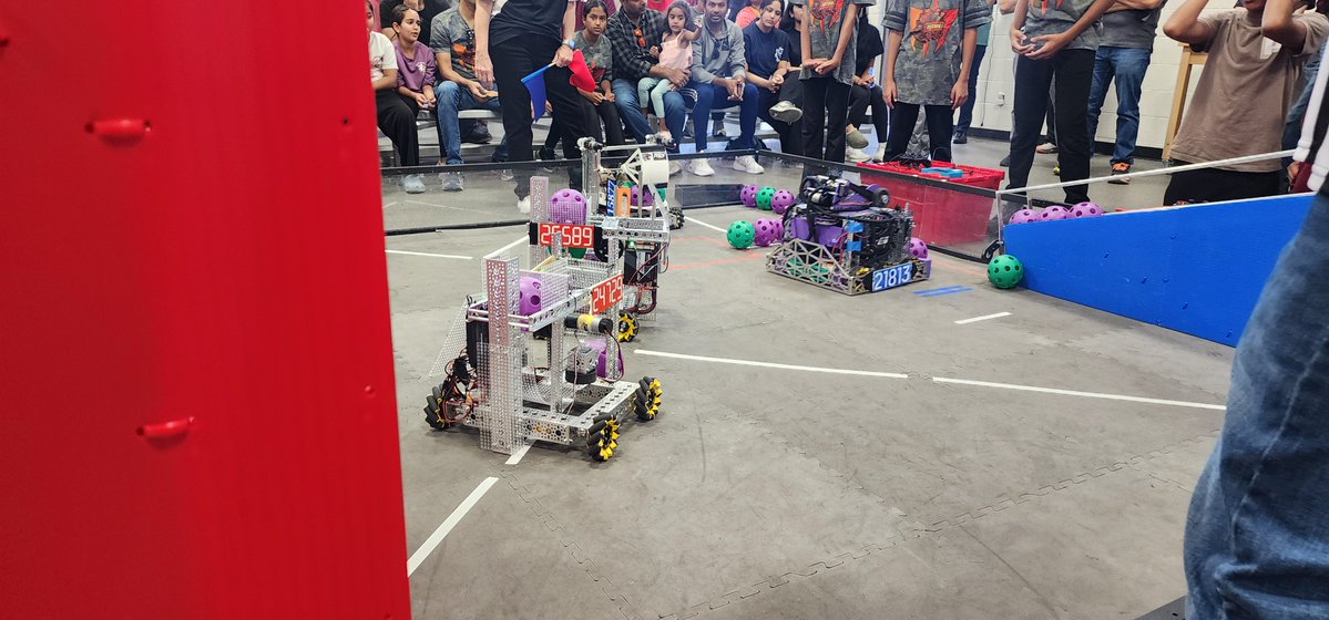 FIRSTinTexas's tweet image. What a weekend for the NTX X-League! Twenty-nine teams took the field at the Marcus Roboplex, split between morning and afternoon sessions. Huge congrats to Pro2type and Mechanical Advantage for hitting the top score of the day at 155. 🤖

#FIRSTinTexas #FIRSTTechChallenge #STEM