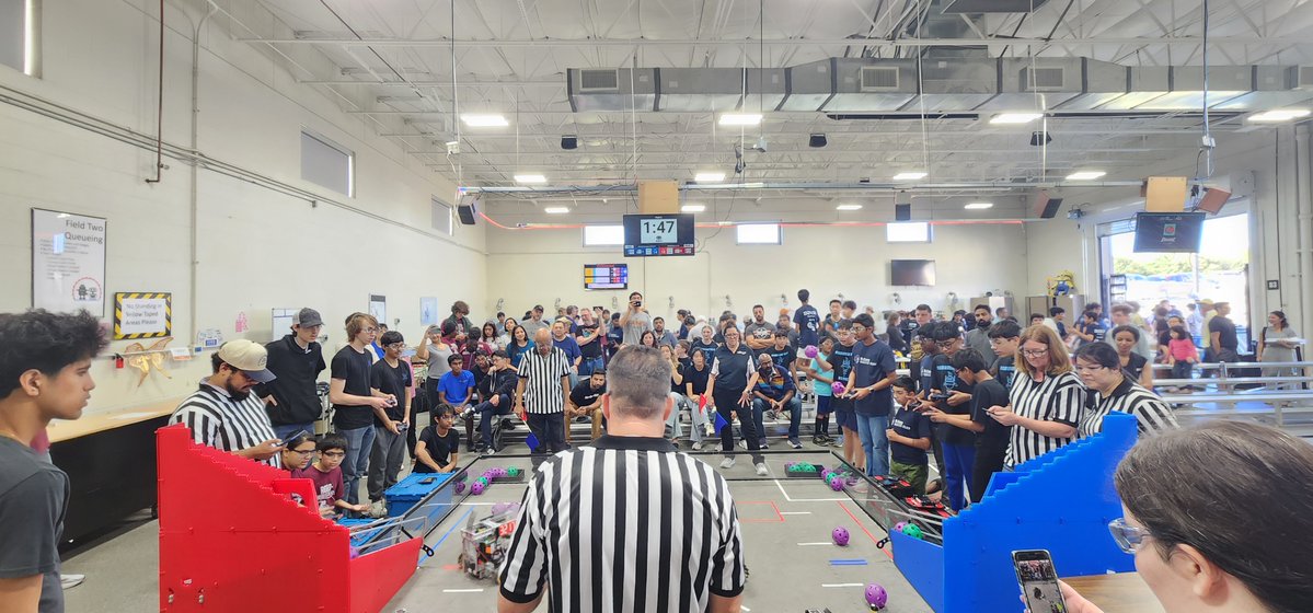 FIRSTinTexas's tweet image. What a weekend for the NTX X-League! Twenty-nine teams took the field at the Marcus Roboplex, split between morning and afternoon sessions. Huge congrats to Pro2type and Mechanical Advantage for hitting the top score of the day at 155. 🤖

#FIRSTinTexas #FIRSTTechChallenge #STEM