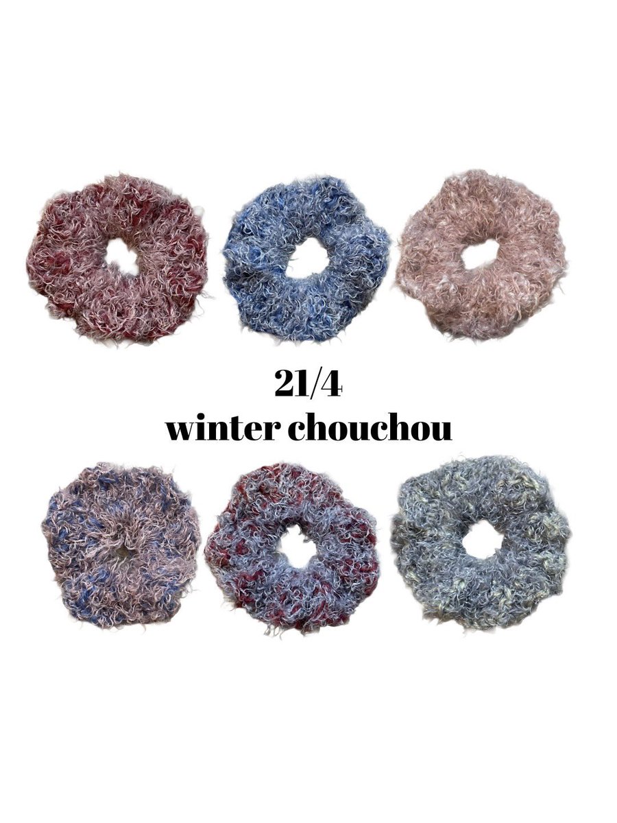 21_0421__'s tweet photo. POP UP商品紹介②

winter chouchou

ふわふわなシュシュ！触り心地が最高です！
ヘアアクセとしても使えますが、ブレスレットとして使っても可愛いです💗

こちら出店限定販売なので要チェックです❣️ https://t.co/QibgawRoas