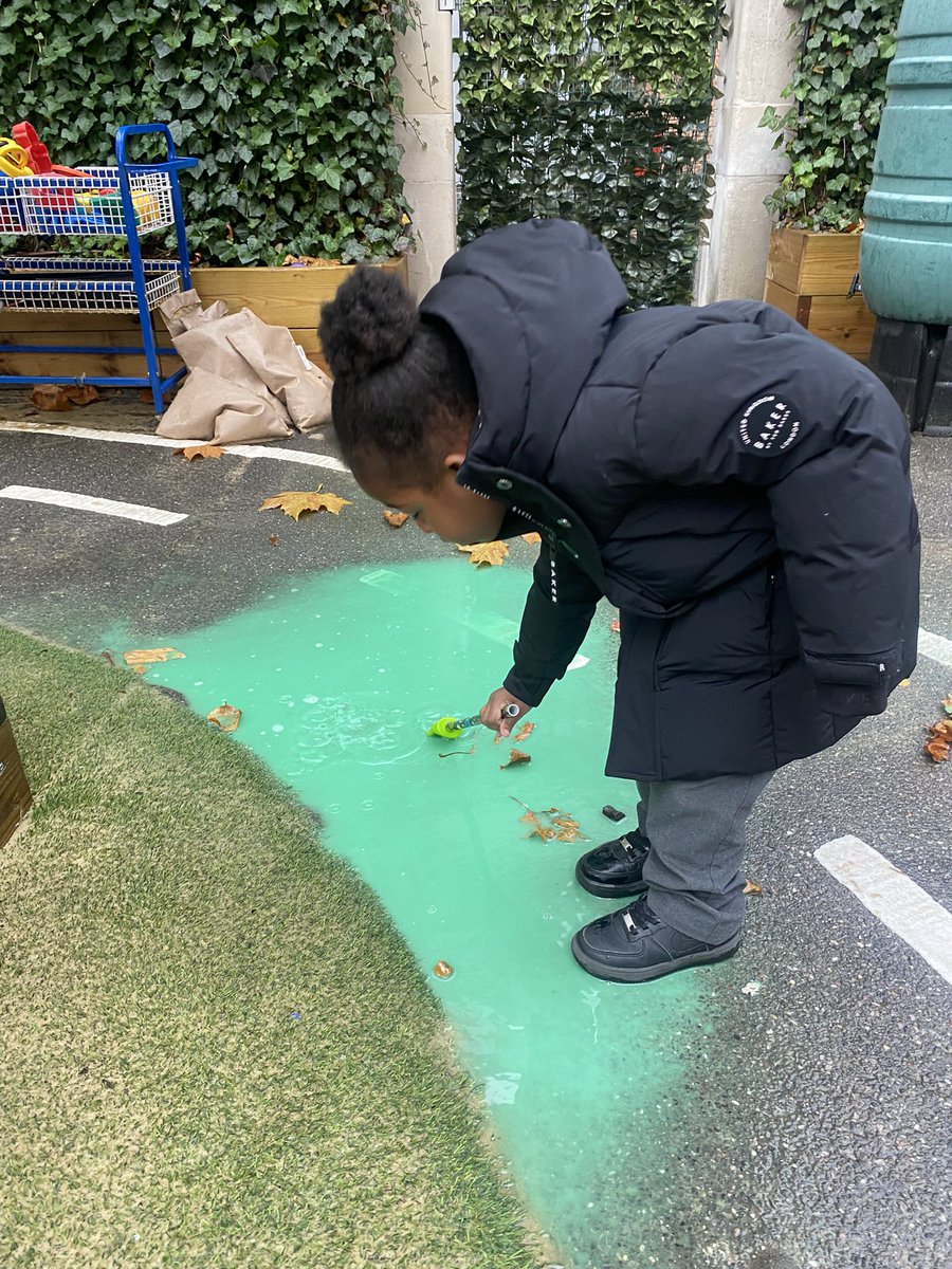 Little Mays EYFS tweet media