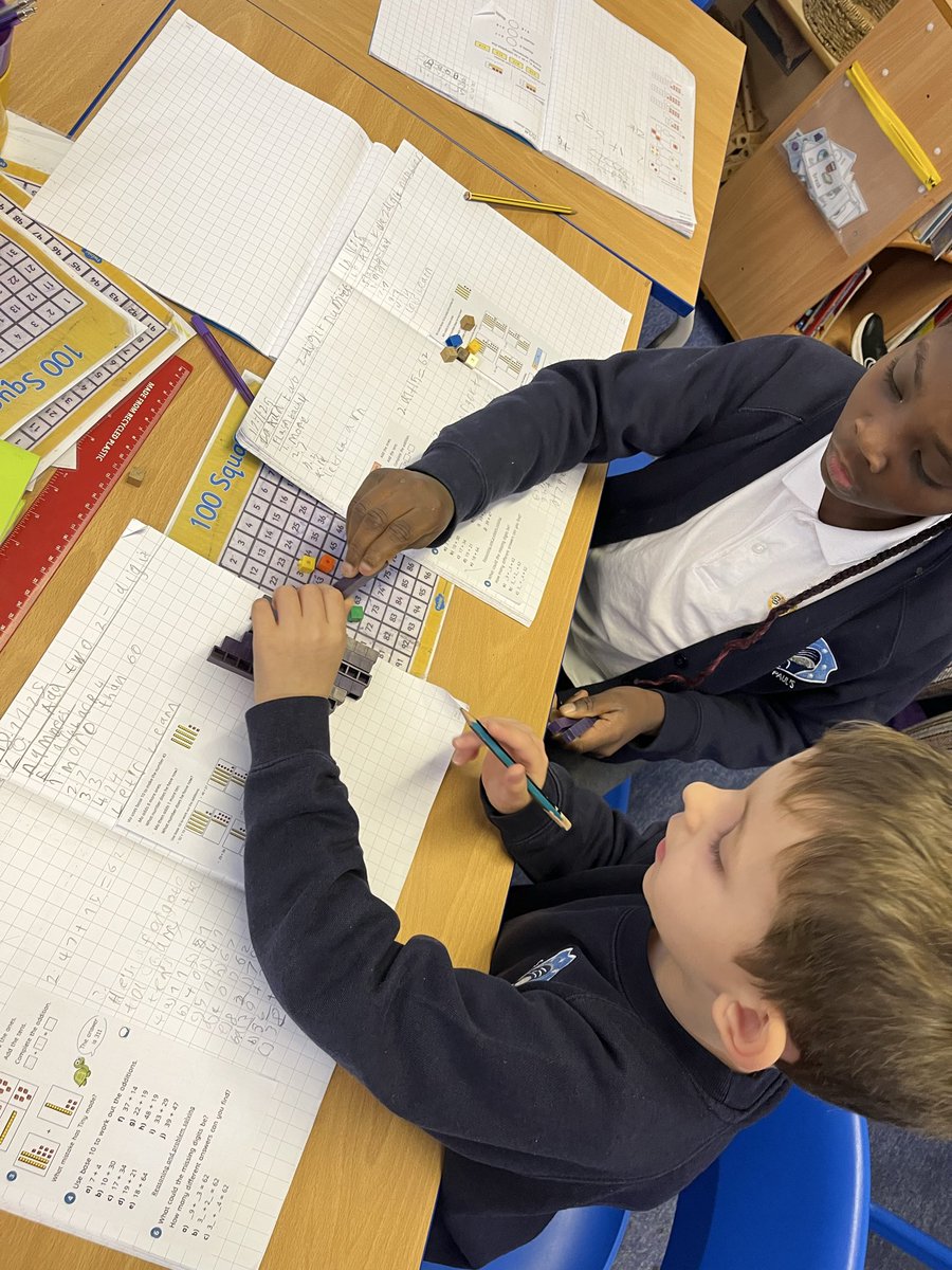 OLSP_Heywood's tweet photo. This morning Year 1 have been using base ten to support in their addition lesson. Theyโve been exchanging ones for tens gaining a better understanding of what happens when they cross a tens boundary. #OLSPMATHS @STOC_CAT https://t.co/G81IjyXXaf