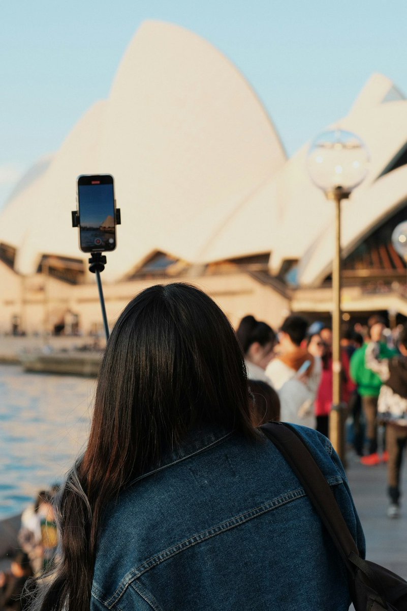 To improve your chances of showing up in YouTube search, don’t just target popular topics. Optimize your channel and videos to match what people are searching for.

Learn more on how to get views for your new channel 👉 lttr.ai/AezGv

#youtubetips #claricelin