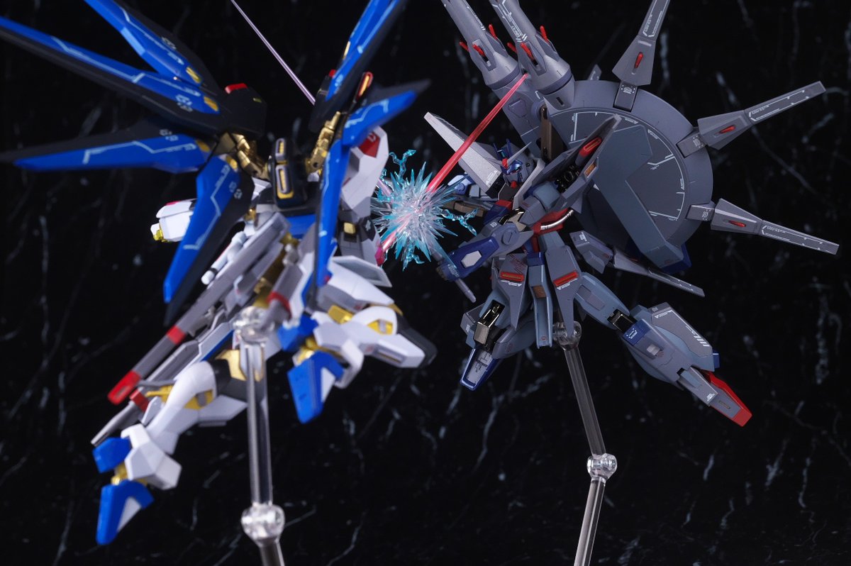 hacchaka999's tweet image. METAL ROBOT魂 レジェンドガンダム レビュー
hacchaka.net/archives/52127…
#ROBOT魂