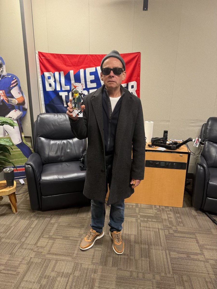 Listeners are now sending gifts to the current #WTW champ..