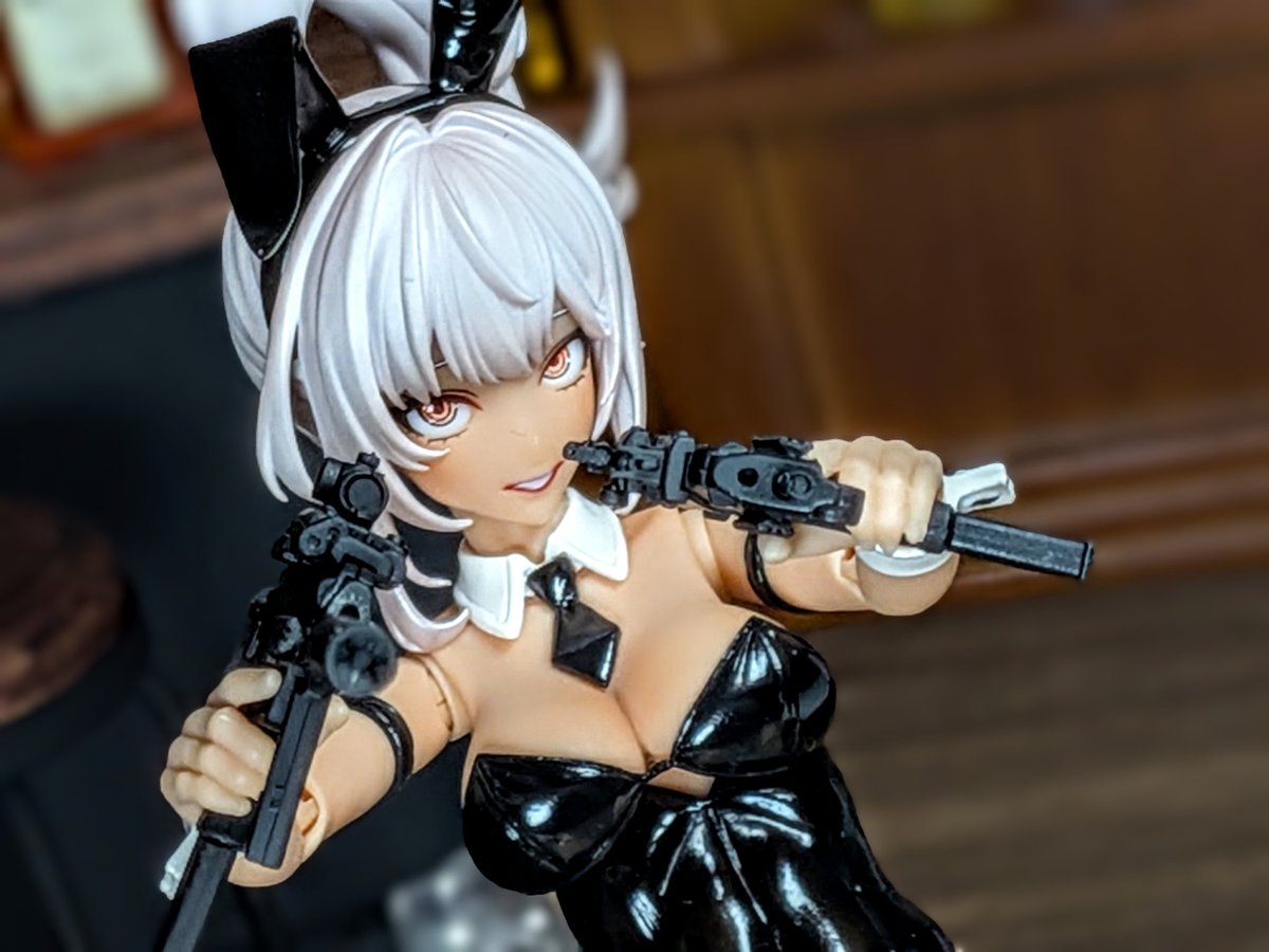 RedZoneFukuyama's tweet image. ちょっと流行りに乗ってアイリンの写真をGeminiで生成してみたら…なんか可愛くなっちゃった🤣
サブマシンガン何処行ったwww

#snailshell