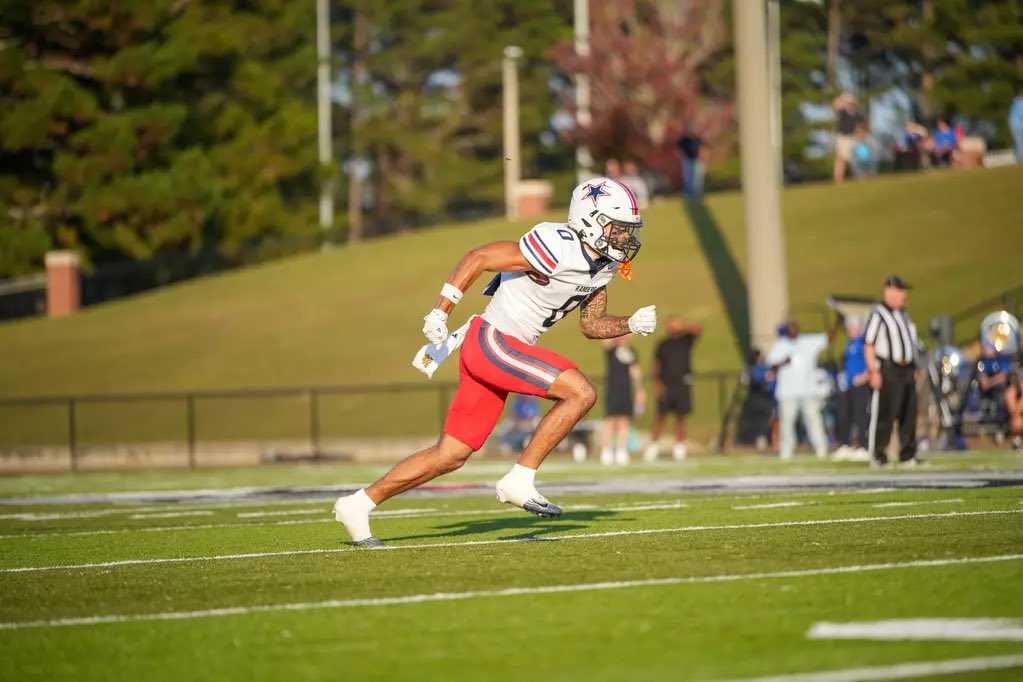 britten_traylor's tweet photo. Most Versatile and Complete Receiver in JUCO❕Check me out  
https://t.co/HU95HCi8c8 https://t.co/JtBTl7C3Nk