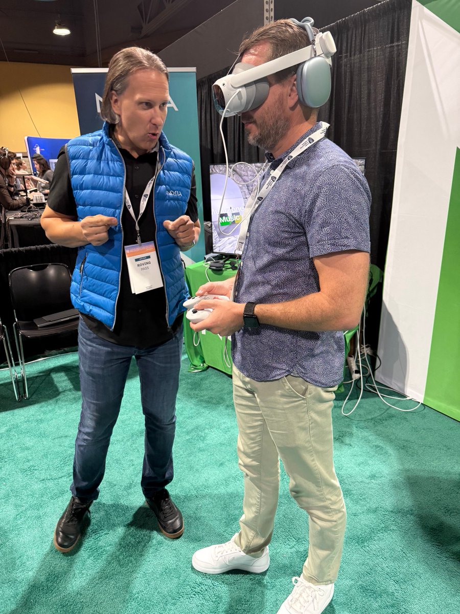 NokiaAudioTech's tweet image. 🎧Shaping the future of immersive audio at #AES Long Beach

From demos of MPEG-I immersive audio &amp;amp; 3GPP IVAS voice codec to expert panels &amp;amp; papers, this year’s show is a wrap! Excited by the great discussions on the future of VR/AR audio.

🔗 Learn more: nokia.ly/4i9SlvN