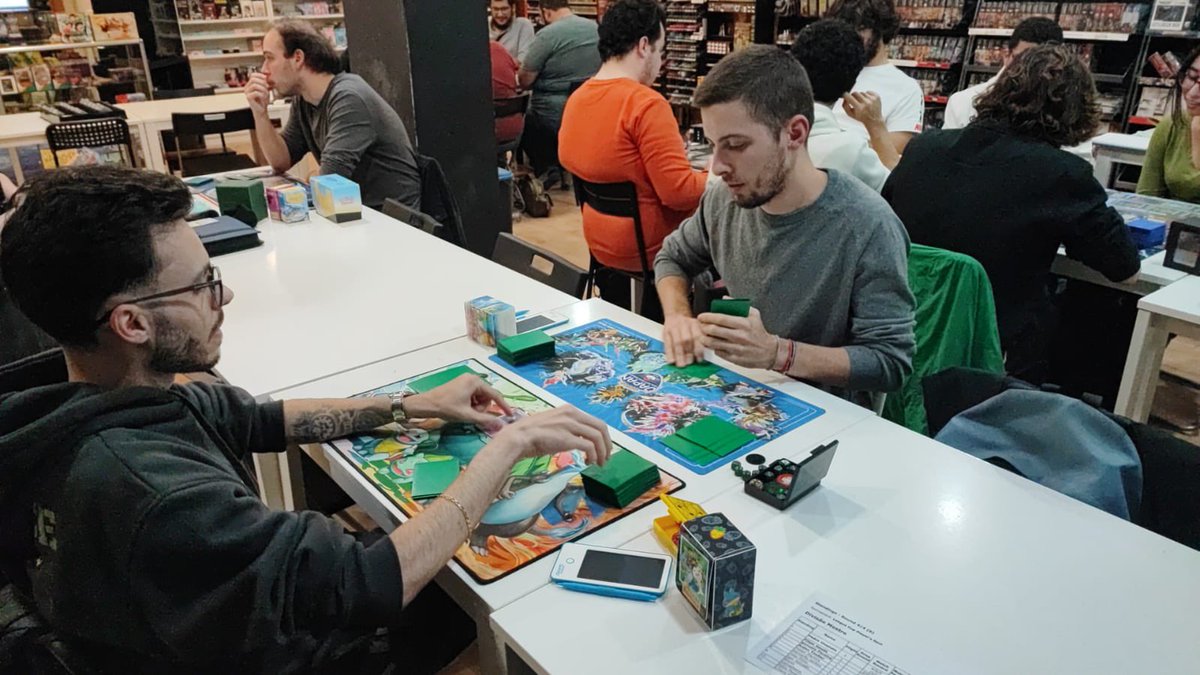 Top4 in back to back cups this past weekend. 
After bubbling out of cut for the past 4/5 cups and top512 in the regional things finally went well. 
Shoutout <a href="/GompyTCG/">Gonçalo Pereira</a> for the 60 🦎