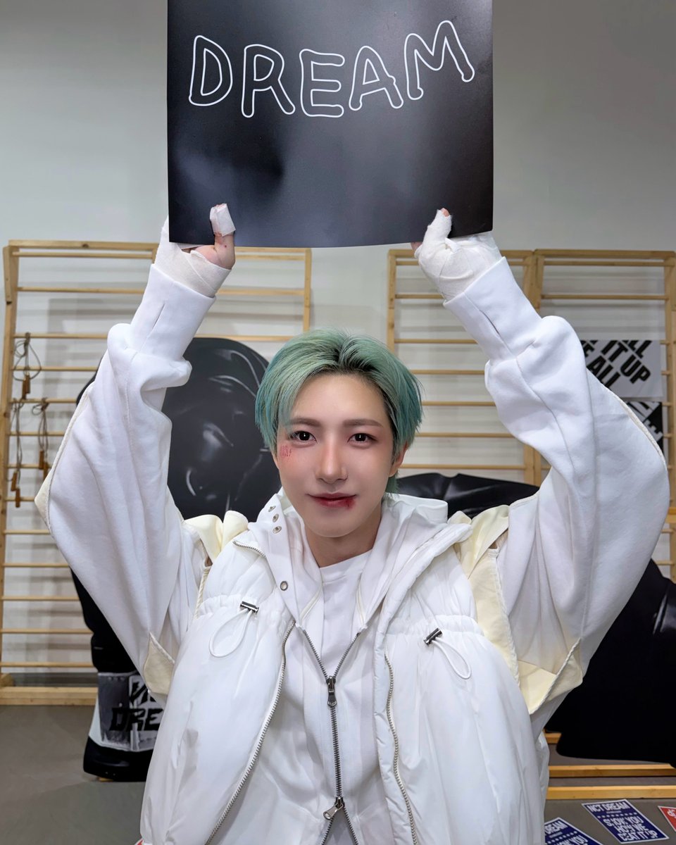 NCTsmtown_DREAM's tweet image. Challenger

#RENJUN 
#NCTDREAM #BeatItUp
#NCTDREAM_BeatItUp