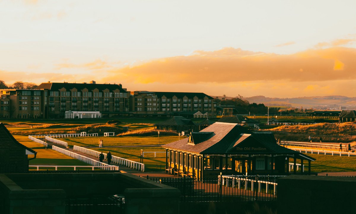 ryancavengolf's tweet image. Posted some pics last week…
However … Just in case you missed it 👀 

📍St Andrews Links 
#golf #golfer #golftravel