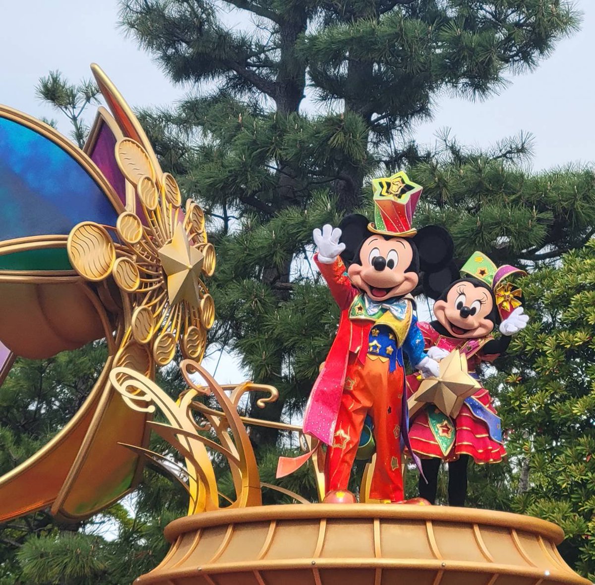 127Raito's tweet photo. @disneyjp happy birthday！！ミッキー&amp;ミニー！！🎊

#ハートを贈ろうキャンペーン 
#ミッキー
#ミニー https://t.co/UJ5vcNGhL7