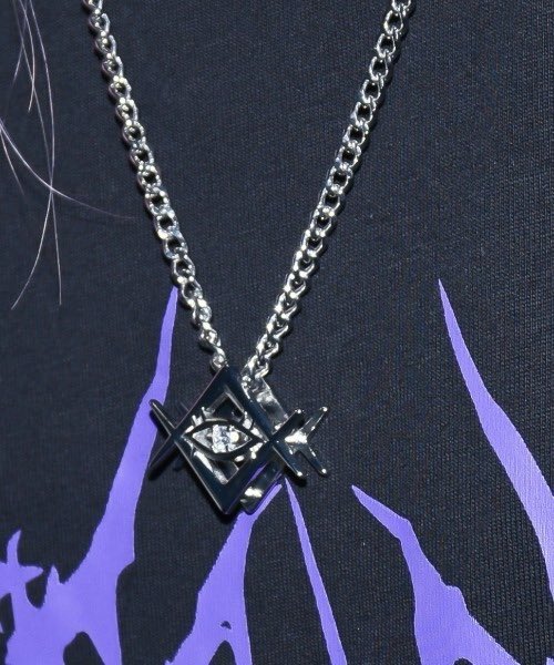 _REFLEM's tweet image. 👁‍🗨REFLEM(レフレム)
再入荷

Thorn eyeロゴチャームネックレス
¥6,490

11月19日（水）発売。
※札幌、福岡は配送遅延の為遅れる場合が御座います。

#reflem