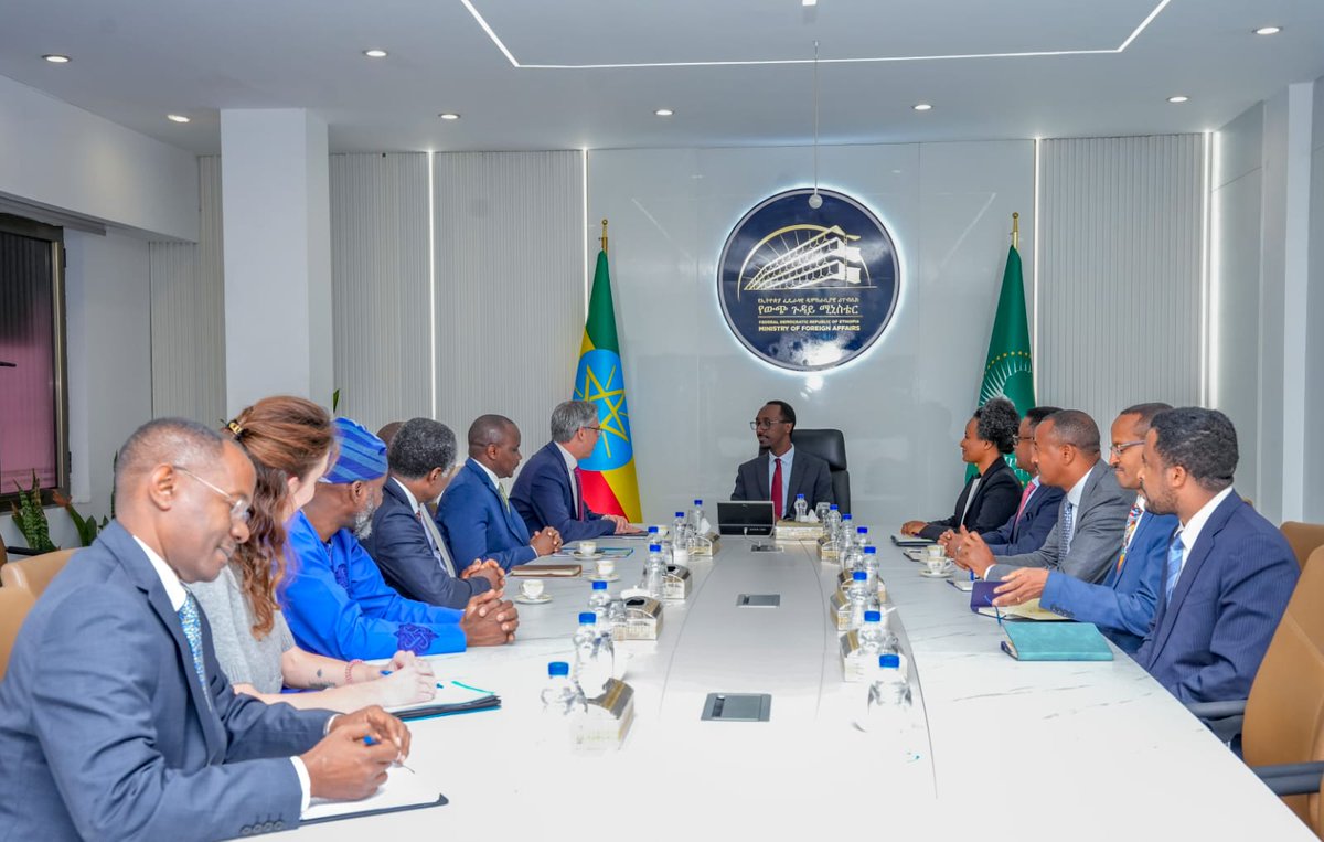MFAEthiopia's tweet image. Minister of Foreign Affairs, @GHessebon met with members of the United Nations Peacebuilding Commission (#UNPBC) at his office earlier today. The meeting provided an opportunity to exchange views on the work of the UNPBC and its engagement with the African Union Peace and…