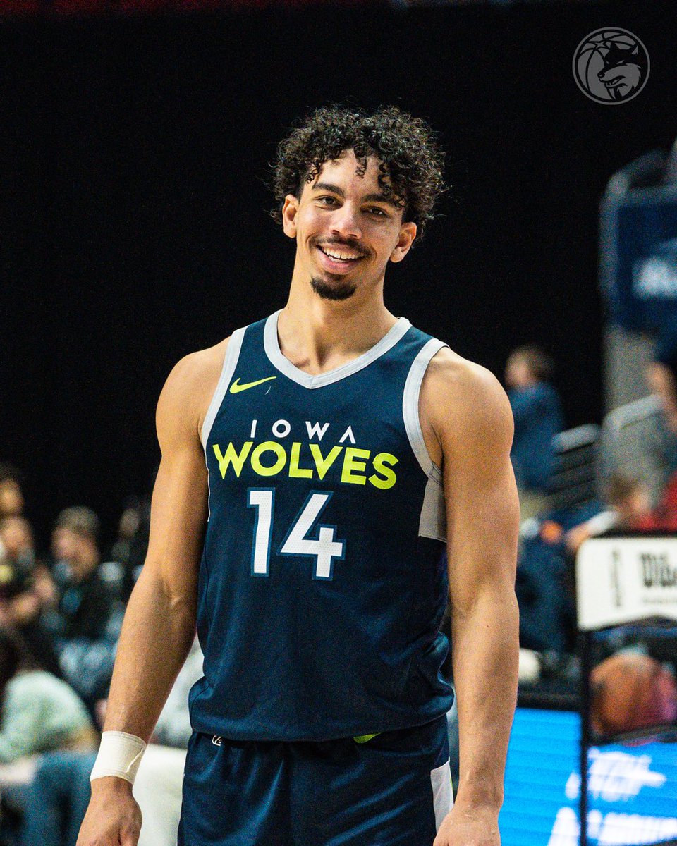 iawolves's tweet image. is this thing on???

we’re 4-0 at our house 🙂‍↕️