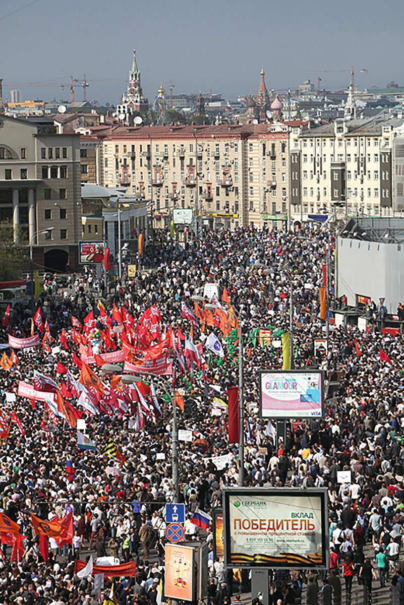 Putinov režim je ovo što se sad radi kod nas koristio u Rusiji 2012/2013. godine. Tada je vlast nakon masovnih protesta prvo eliminisala stvarnu opoziciju, a zatim konstruisala „opoziciju“ koju sama kontroliše.