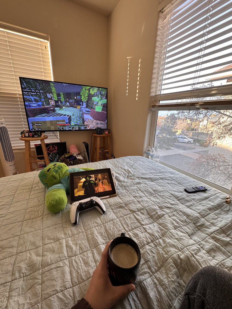 #good morning im clocked in for work (my minecraft world ive been working on til 4 am every night for the past week)