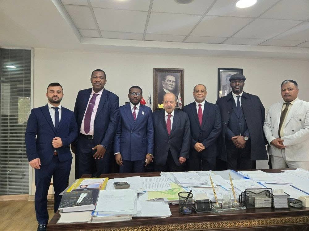 Le 14 Nov. 2025 à Istanbul en République de Turquie 🇹🇷, la Fondation Etienne Tshisekedi a conclu un partenariat stratégique avec le groupe Qatari 🇧🇭 Gulf Land consulting, dans les secteurs humanitaire, éducatif et sanitaire notamment par la construction des infrastructures de