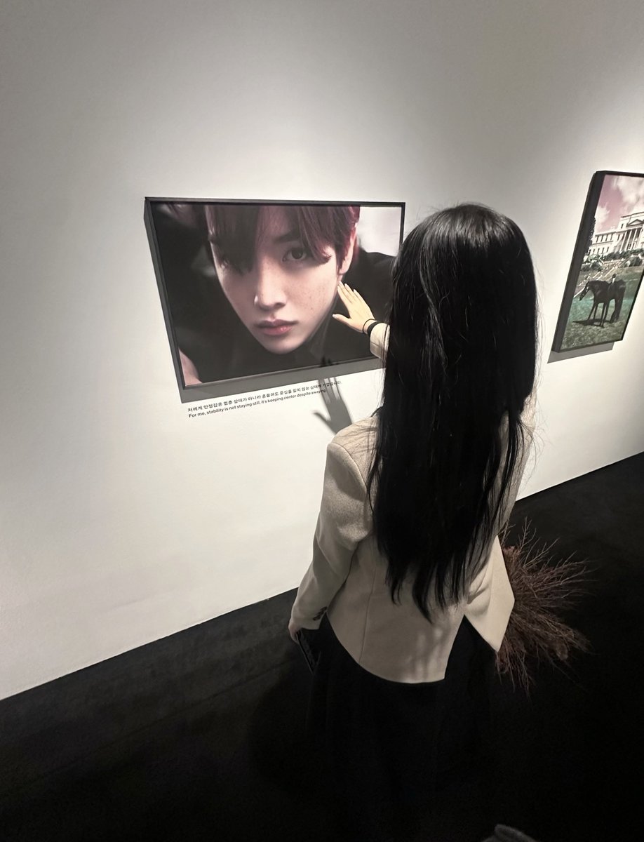 rimizipp's tweet photo. 일민미술관에미련가득한여자가잇다네요… https://t.co/C7ehujWZl5