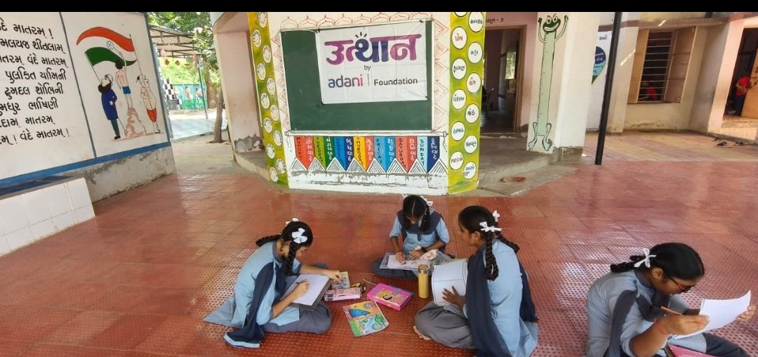 UtthanAdani's tweet photo. As a teacher, you should show every child the right path with equality and increase their knowledge. This is the first rule of a teacher.#adani #utthan https://t.co/h1o28A3hZs