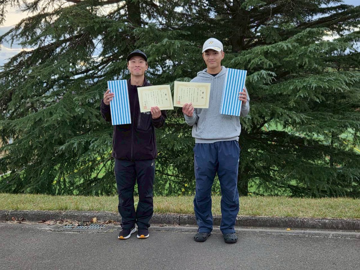 tsstamssta's tweet photo. 令和7年度宮城学生ソフトテニス新人大会の入賞者です。

男子選手権
第1位👑櫻井・木村(東北学院大学)
第2位　菅井・鈴木(山形大学)
第3位　工藤・藤井(東北福祉大学)
　　　  庄子・因幡(東北学院大学)

入賞された選手の皆さんおめでとうございます！ https://t.co/CSWbFyvt8M