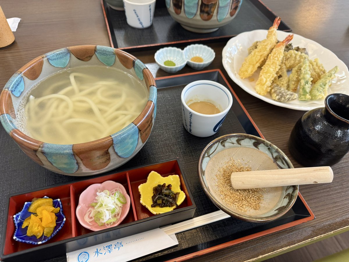 mmkyomu's tweet photo. お昼は水澤亭さんでいただきました！
今日もおいしかった😋 https://t.co/K7hz0N7bHT