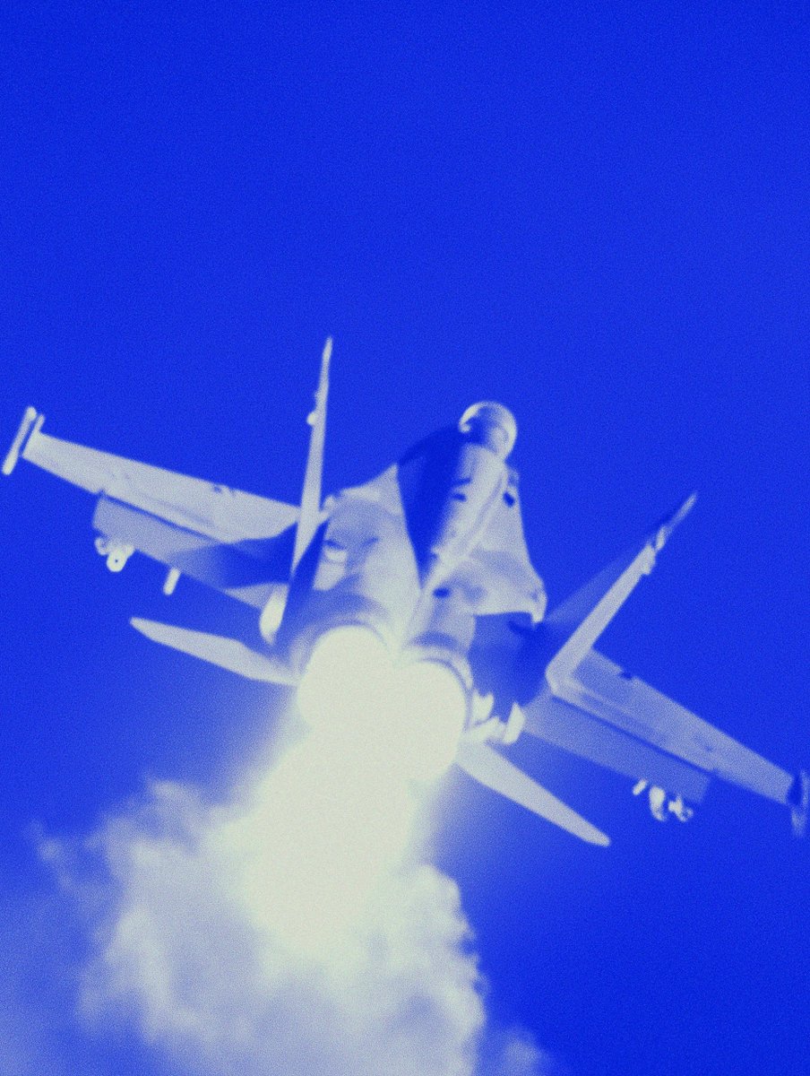 iamnotsrc's tweet image. Jetfire scream