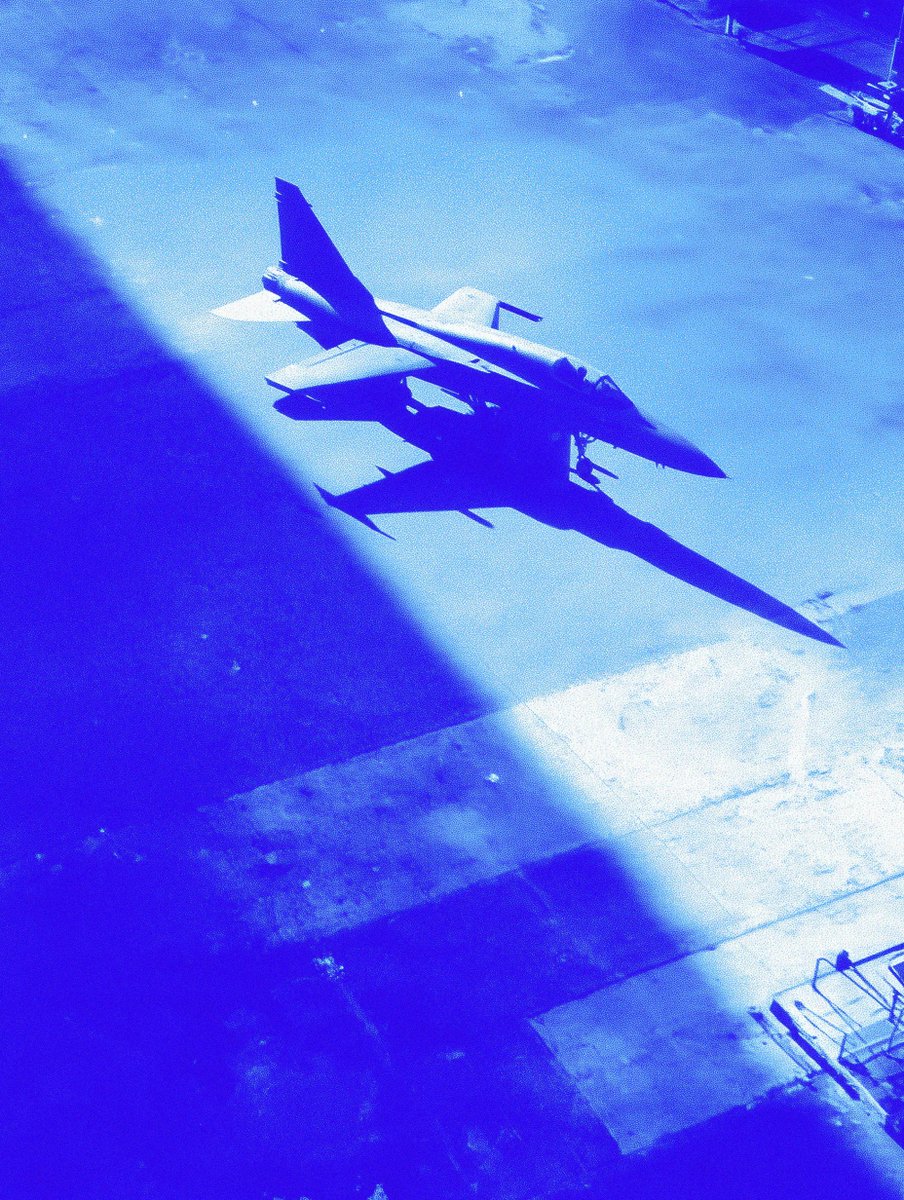 iamnotsrc's tweet image. Jetfire scream