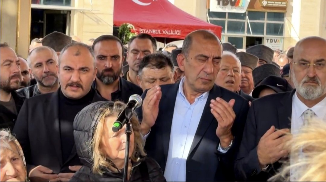 İlçe Başkanımız Sn.Sezgin Çamur, MHP İstanbul İl Başkan Yardımcımız Sn.Yusuf Vedat Hügül,
Fatih İlçe Başkanımız Sn.Muharrem Caymaz, Ülkü Ocakları İstanbul 5. Bölge Başkanı Sn.Fatih Koşan, Ülkü Ocakları Avcılar İlçe Başkanımız Sn.Bahadır Han Uzunoğlu ve İlçe Yönetim Kurulu