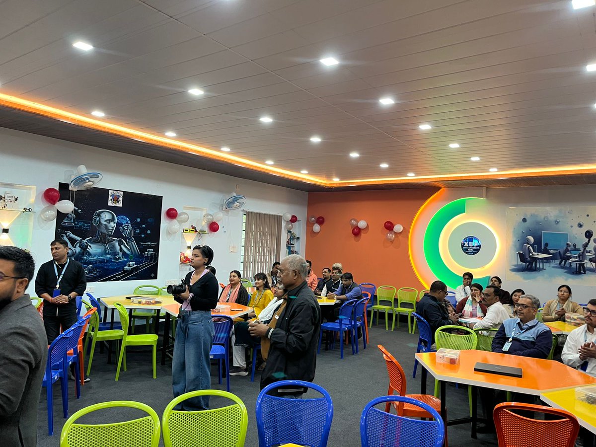 techvein_X's tweet image. &quot;Inauguration success! We&apos;re thrilled to launch our state-of-the-art AI and Robotics Lab at Xavier University, Patna! Empowering innovation and shaping the future of technology!

#XavierUniversityPatna #AIRobotics #Innovation #Technology #FutureOfTech #Robotics