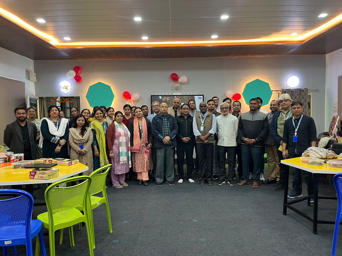 techvein_X's tweet image. &quot;Inauguration success! We&apos;re thrilled to launch our state-of-the-art AI and Robotics Lab at Xavier University, Patna! Empowering innovation and shaping the future of technology!

#XavierUniversityPatna #AIRobotics #Innovation #Technology #FutureOfTech #Robotics