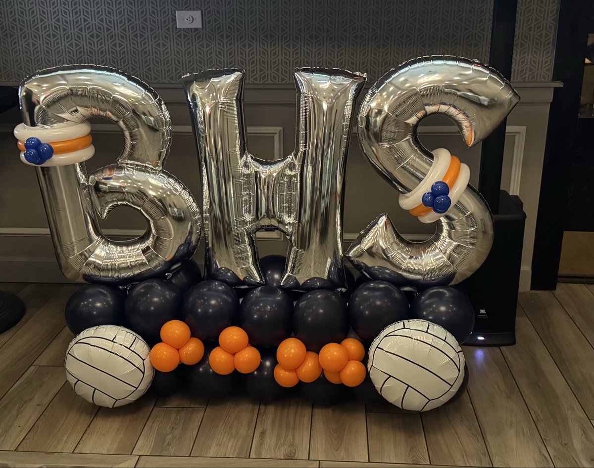 Brandeis Volleyball tweet media