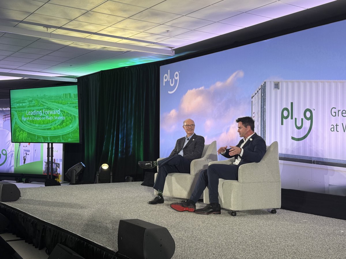 PlugPowerInc's tweet image. Incoming CEO, Jose Luis Crespo joins Andy Marsh on-stage for an unfiltered conversation about how the company’s past and present are shaping its path to future success. #LiveFromSymposium #StrengtheningEnergyIndependence