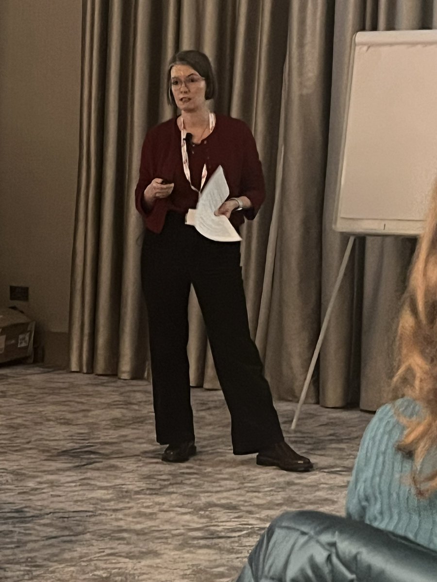 apseevents's tweet image. @apseevents #apseparks Welcome to Jackie Shallcross from the @TreeCouncil ! Here to deliver a presentation regarding her organisation’s work regarding the shared outcomes fund and trees outside woodland projects. 👏🏽👏🏽👏🏽