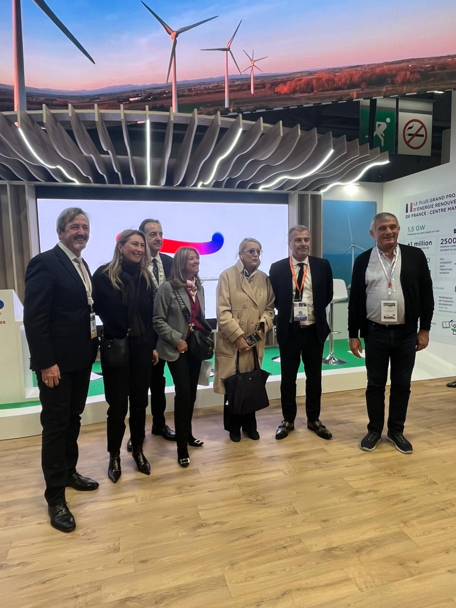 Salon des maires et des collectivités 2025 🔵

Rencontre et dialogue pour réussir la transformation industrielle en territoire de notre Président <a href="/chauvinjl/">chauvin jean luc</a> aux côtés de <a href="/TotalEnergies/">TotalEnergies</a> avec la Directrice France Isabelle Patrier, Jean-Michel Diaz, <a href="/isasavon/">isabelle Campagnola Savon</a> <a href="/MaRegionSud/">Région Sud</a>