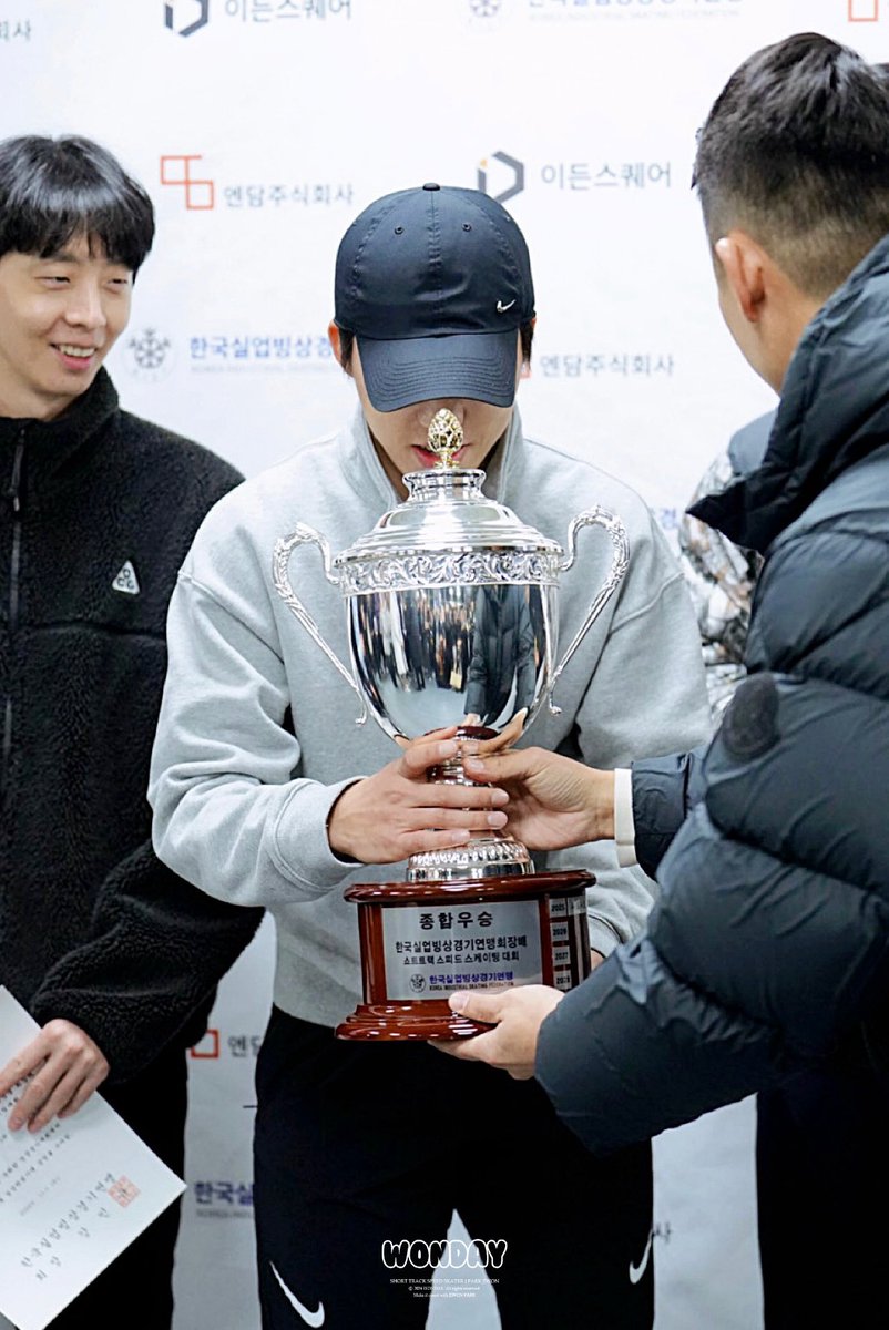 park_gwonday's tweet image. 251118 실업연맹
서울시청 종합 1위🥇
#박지원 #쇼트트랙