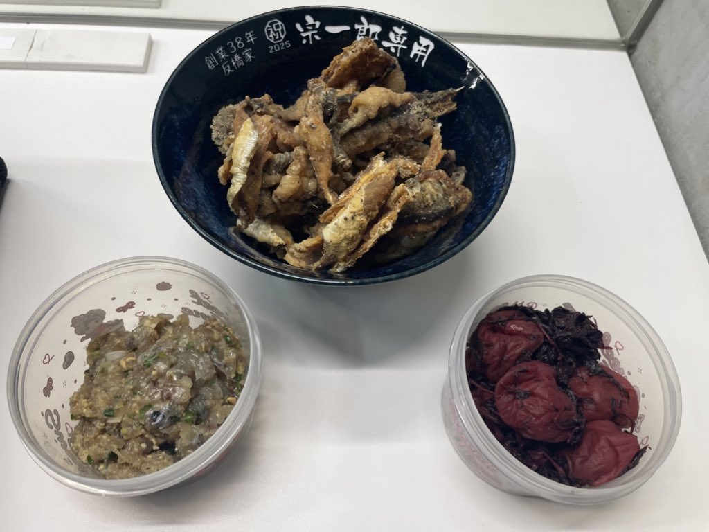 SORI0918's tweet image. そりパvol.46ご来場ご視聴めちゃくちゃスーパーサンキューありがとうございました。めちゃくちゃ楽しかったです！！アーカイブもあるので是非配信も見てみてねっ！！！
〜持ち込んだ手作りおつまみも添えて〜