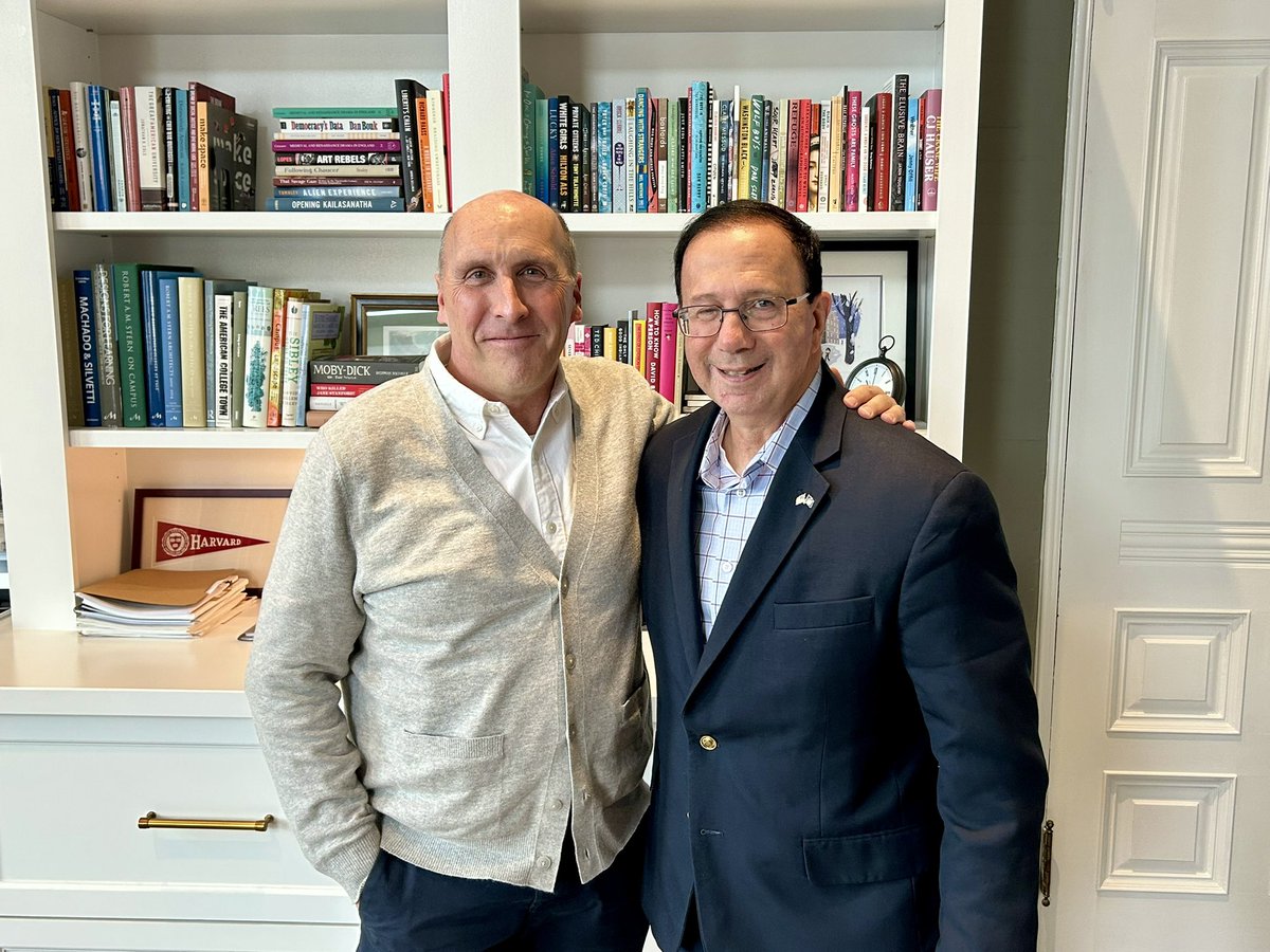 Always great to chat with <a href="/colgateuniv/">Colgate University</a> President Brian Casey. We discussed ongoing initiatives and how we can continue to work together for the betterment of the campus and community.