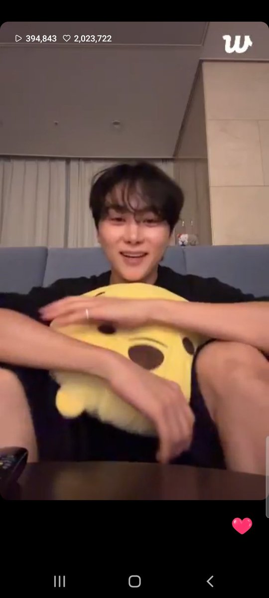 SEUNGKWAN REACTION PRISTIN WEE WOO😭😭😭😭😭☝️☝️☝️☝️☝️👊👊👊👊👊💓💓💓