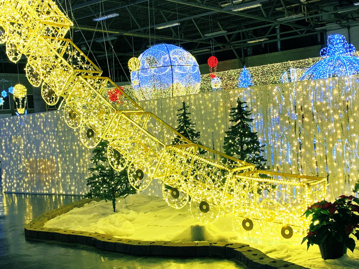 introvertds's tweet image. Christmas Season ❤️