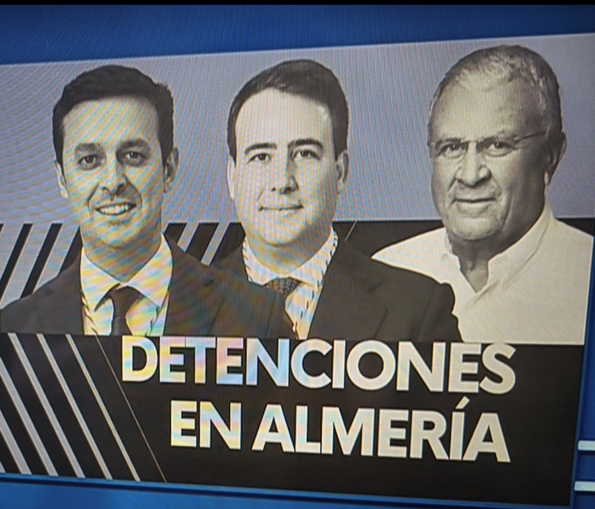 FonsiLoaiza's tweet image. Se llaman Javier Aureliano García, Fernando Giménez y Rodrigo Sánchez y son presidente, vicepresidente de la Diputación de Almería del PP y alcalde de Funes del PP. Hoy han sido detenidos como capos de la trama de corrupción de mascarillas en lo peor de la pandemia en Almería.