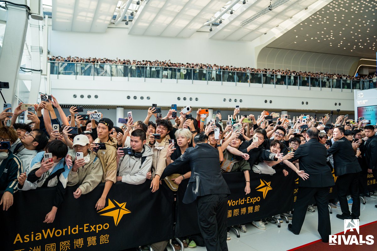 robbiedouek's tweet image. History made in Hong Kong 🇭🇰

A sold-out AsiaWorld-Arena, 30,000+ fans and the first-ever esports event awarded “M” Mark status.

@BLASTPremier Rivals 2025 wasn’t just an event - it was a statement of esports’ cultural &amp;amp; economic power.

Thank you to all our incredible partners.