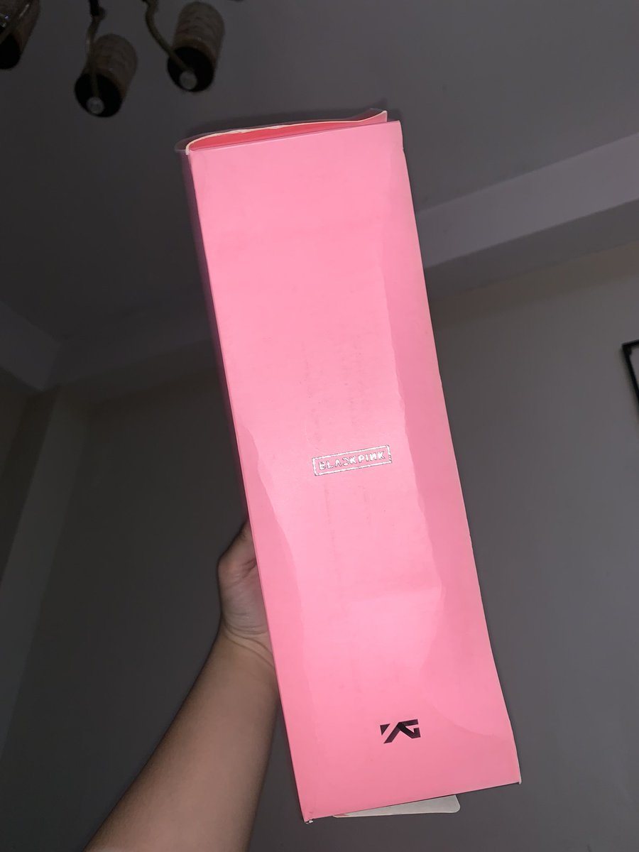 haeechoo's tweet photo. box condition ~ https://t.co/76gnpr4Cc8