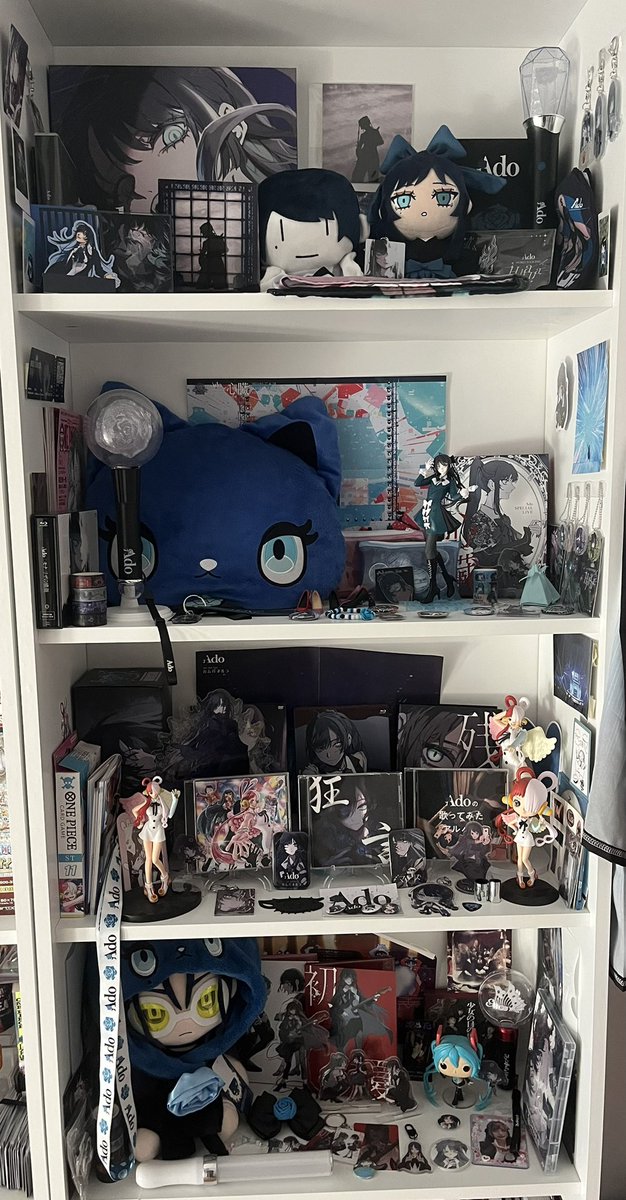 Adocadoxx_23's tweet image. フィギュアがついに届いた！💙
海外でAdoのファンをするのは大変だし、学生だともっと難しい😖