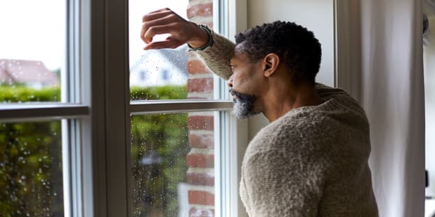 HelpwrArian's tweet image. Nid yw siarad am arian bob amser yn hawdd. I dadau, gall deimlo hyd yn oed yn anoddach. Mae ein blog yn rhannu pam y gall agor eich barn am eich arian eich helpu i boeni llai a chynllunio&apos;n well ar gyfer eich teulu. ow.ly/XSEO50WC874