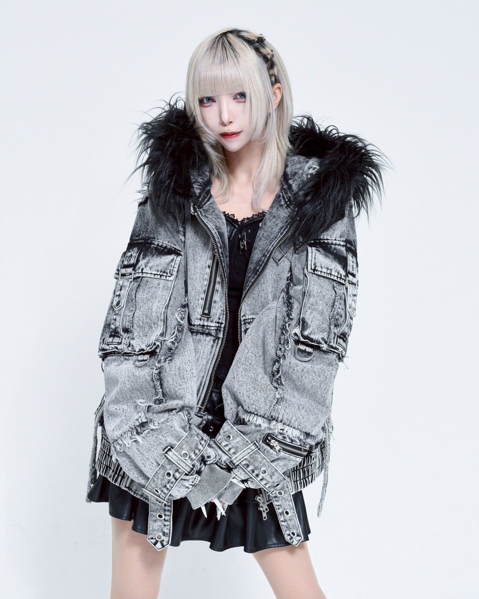 _REFLEM's tweet image. 【A&apos;GEM/9×.KOM ZOZOTOWN店】

11月19日(水)12時より販売開始

※下記URLよりご購入いただけます。

zozo.jp/brand/reflem/?…