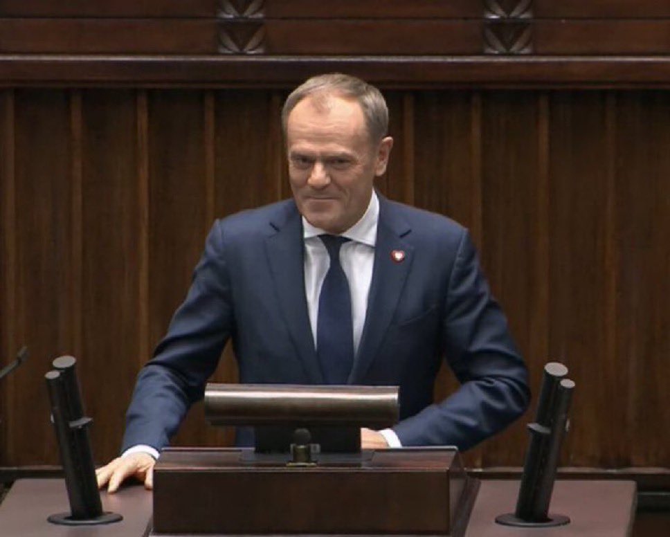 🌐 ᴛʜᴇᴘᴏʟᴀɴᴅɴᴇᴡs 🌐 tweet media